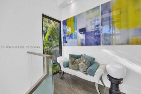 3764 Carmen Ct, Miami FL - photo 20 of 55