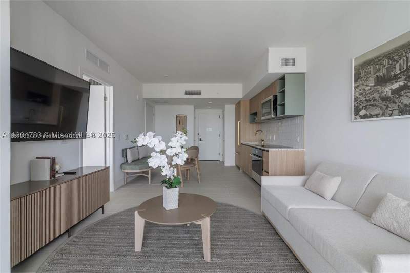 1 bedroom Condominium at 159 NE 6th St 3404, Natiivo, Miami — photo 2