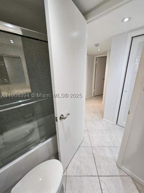 18041 Biscayne Blvd 204, Aventura FL - photo 16 of 52