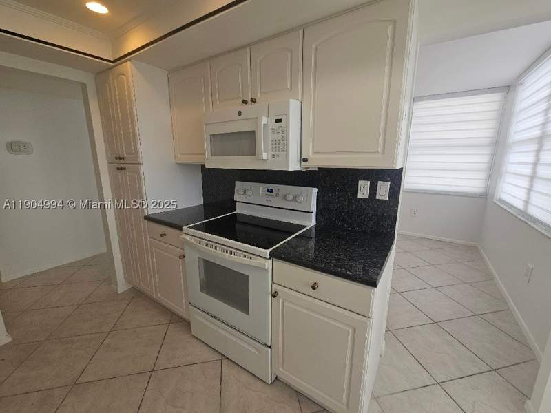 2 bedroom Condominium at 18041 Biscayne Blvd 204, Del Prado Marina, Aventura — photo 3
