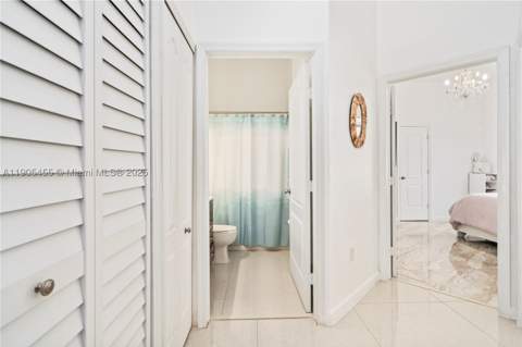18000 NW 90th Pl, Hialeah FL - photo 17 of 41