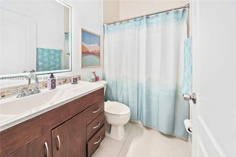 18000 NW 90th Pl, Hialeah FL - photo 18 of 41