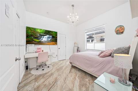 18000 NW 90th Pl, Hialeah FL - photo 19 of 41