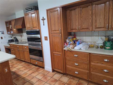 18750 SW 207th Ave, Miami FL - photo 14 of 21