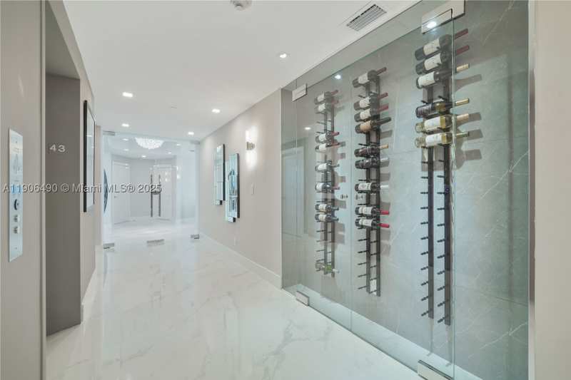 3 bedroom Condominium at 300 S Pointe Dr 4306, Portofino Tower Condo, Miami Beach — photo 1