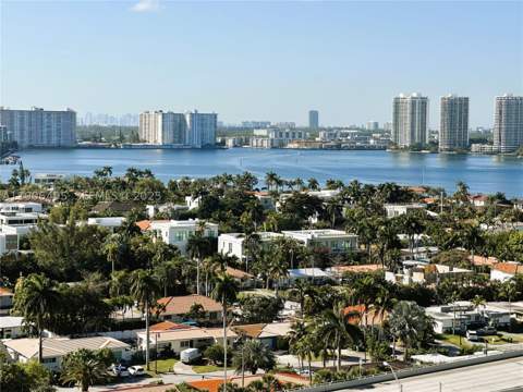 19370 Collins Ave Ph-10, Sunny Isles Beach FL - photo 20 of 35