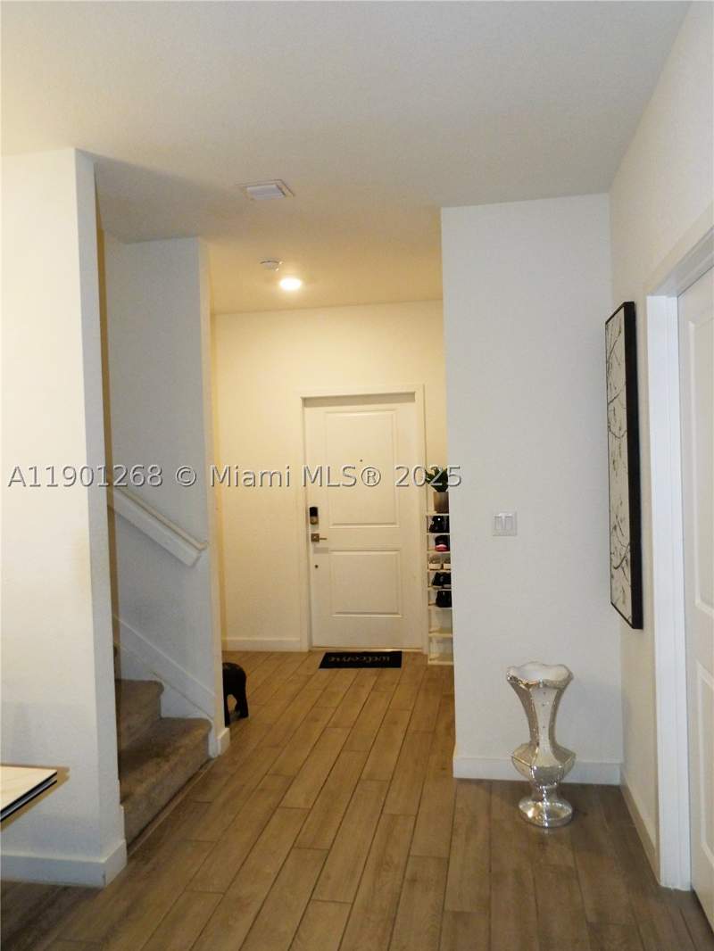 4 bedroom Townhouse at 2363 SE 11th St, Towns At Seascape, Homestead — photo 5
