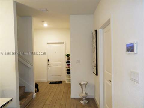 2363 SE 11th St, Homestead FL - photo 6 of 68