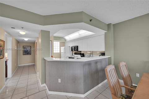 18260 N Bay Rd 420, Sunny Isles Beach FL - photo 6 of 26