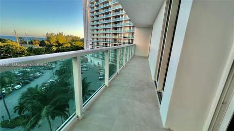 100 Bayview Dr 607, Sunny Isles Beach FL - photo 10 of 11