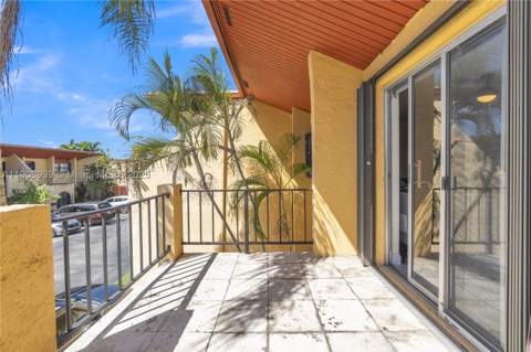 13715 SW 84th St F, Miami FL - photo 23 of 30