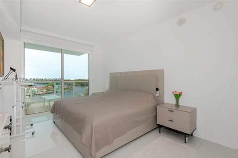 400 Sunny Isles Blvd 906, Sunny Isles Beach FL - photo 15 of 36