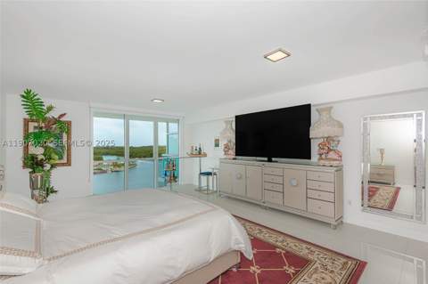 400 Sunny Isles Blvd 906, Sunny Isles Beach FL - photo 19 of 36