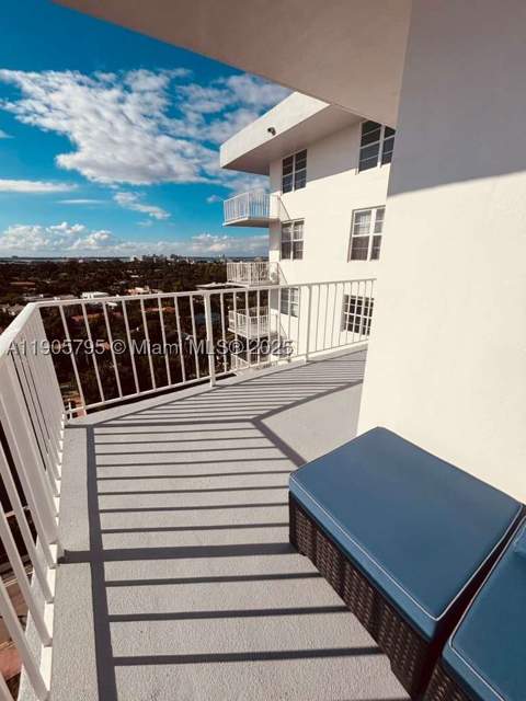 2829 Indian Creek Dr 1403, Miami Beach FL - photo 16 of 34
