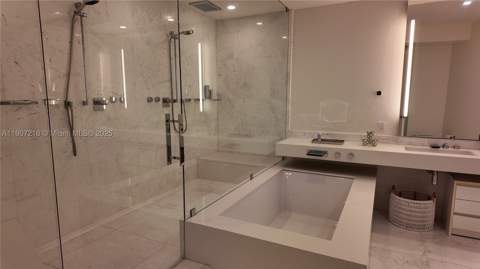 18555 Collins Ave 905, Sunny Isles Beach FL - photo 11 of 38