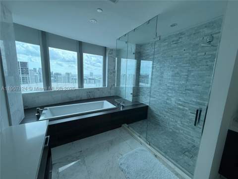 851 NE 1st Ave 4811, Miami FL - photo 9 of 30