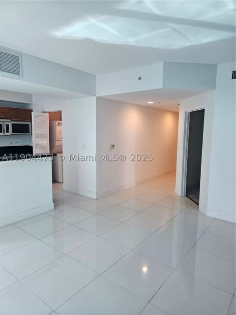 244 Biscayne Blvd 908, Miami FL - photo 20 of 42