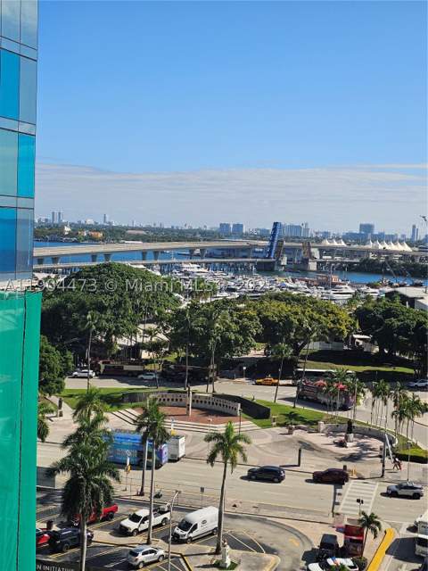 244 Biscayne Blvd 908, Miami FL - photo 22 of 42