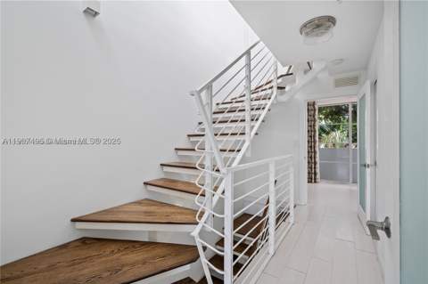 1600 Michigan Ave 7, Miami Beach FL - photo 14 of 28