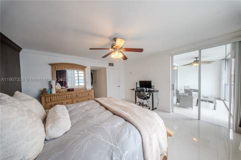 1660 NE 191st St 410-1, Miami FL - photo 18 of 29