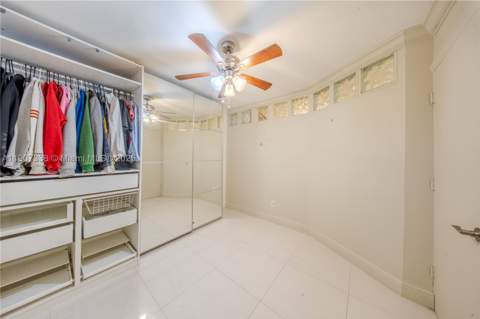 1660 NE 191st St 410-1, Miami FL - photo 21 of 29