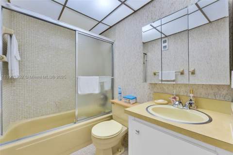 3661 SW 9th Ter 402, Miami FL - photo 10 of 15
