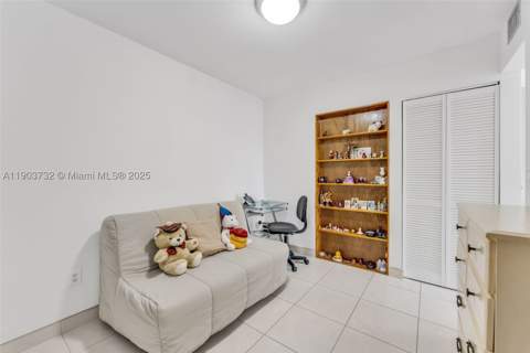 3661 SW 9th Ter 402, Miami FL - photo 12 of 15