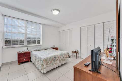 3661 SW 9th Ter 402, Miami FL - photo 8 of 15