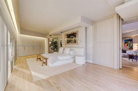 2001 Meridian Ave 307, Miami Beach FL - photo 11 of 25