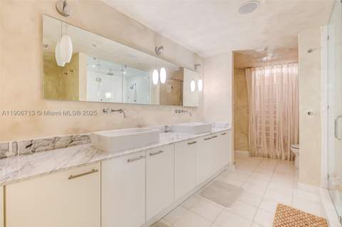 2001 Meridian Ave 307, Miami Beach FL - photo 13 of 25