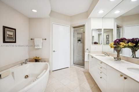 789 Crandon Blvd 1005, Key Biscayne FL - photo 16 of 60