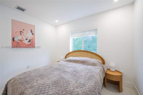 545 NW 47th St, Miami FL - photo 16 of 53