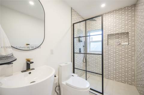 545 NW 47th St, Miami FL - photo 19 of 53