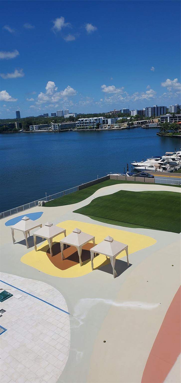 2 bedroom Condominium at 250 174th Street 819, Winston Towers, Sunny Isles Beach — photo 2