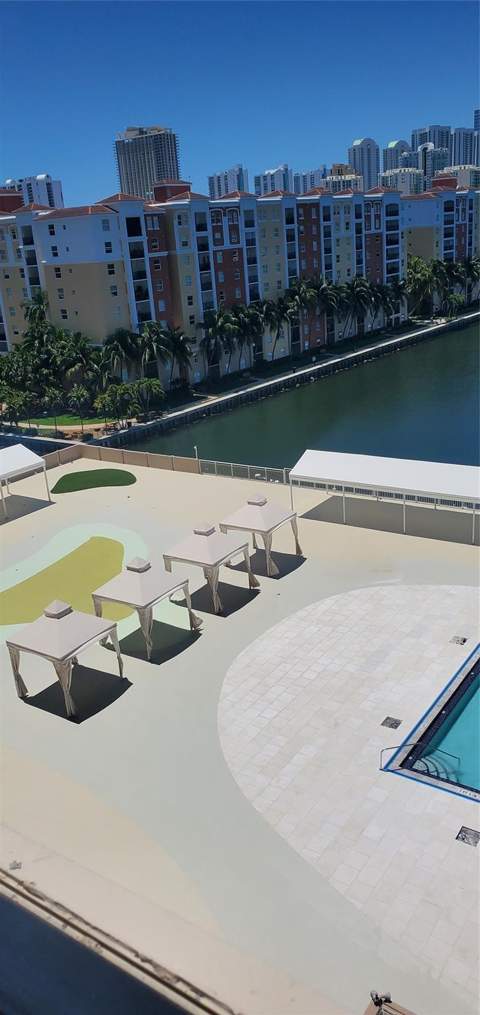 250 174th Street 819, Sunny Isles Beach FL - photo 8 of 14