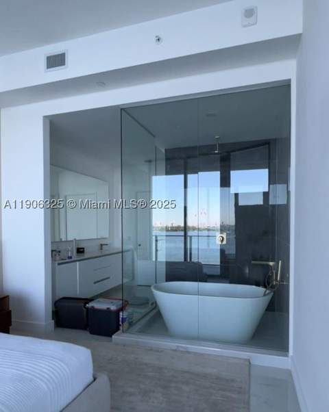 700 NE 24 203, Miami FL - photo 16 of 17
