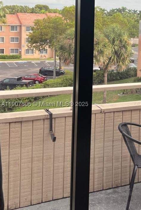 17600 NW 68th Ave B4002, Hialeah FL - photo 14 of 15
