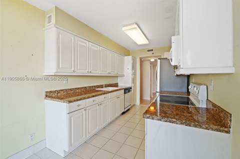 3598 Yacht Club Dr 602, Aventura FL - photo 14 of 29