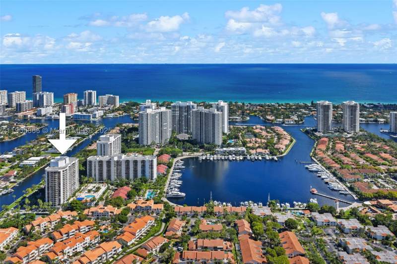 3 bedroom Condominium at 3598 Yacht Club Dr 602, Harbor Tws At The Waterwa, Aventura — photo 2