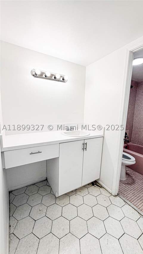 1351 NE Miami Gardens Dr 1404E, Miami FL - photo 12 of 16