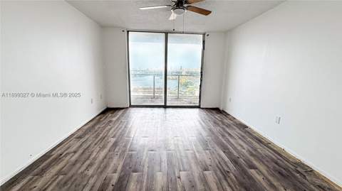 1351 NE Miami Gardens Dr 1404E, Miami FL - photo 13 of 16