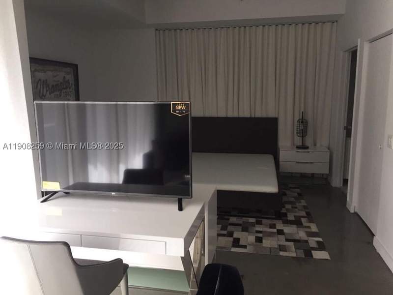 1 bedroom Condominium at 151 SE 1st St 903, Centro Condo, Miami — photo 3
