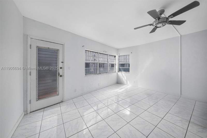 2 bedroom Condominium at 7712 Byron Ave 2, Victoria Condo, Miami Beach — photo 5