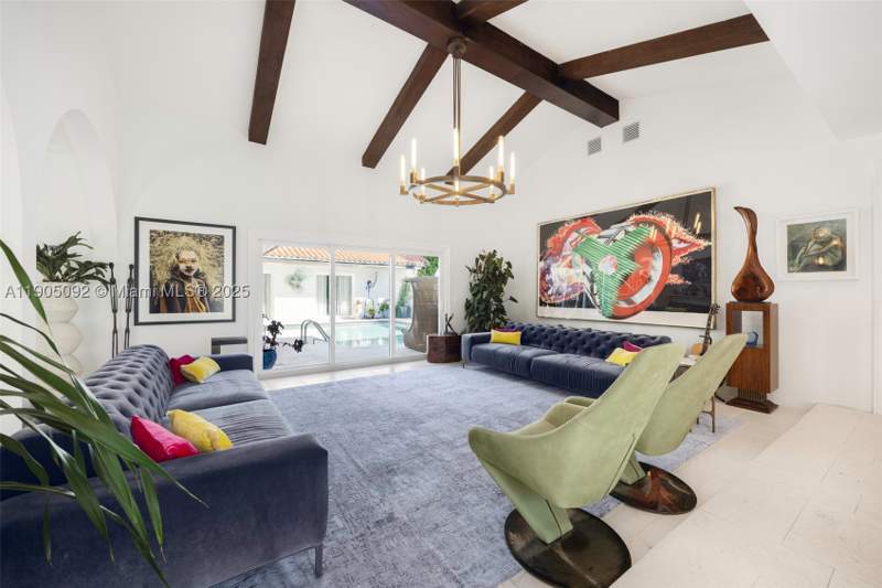 5 bedroom SingleFamilyResidence at 1233 102nd St, Bay Harbor Island, Bay Harbor Islands — photo 2