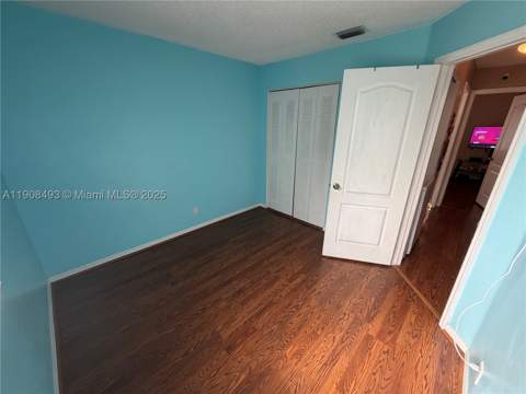 810 NE 212th Ter 2, Miami FL - photo 16 of 44