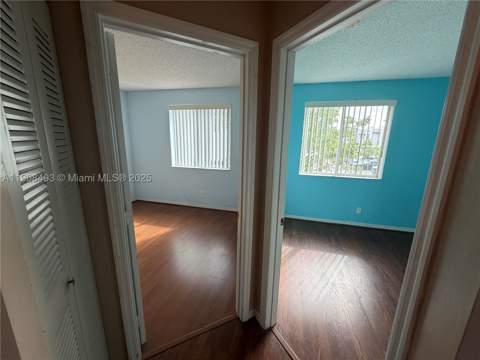 810 NE 212th Ter 2, Miami FL - photo 21 of 44