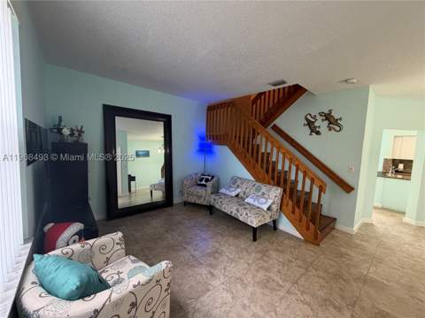 810 NE 212th Ter 2, Miami FL - photo 7 of 44