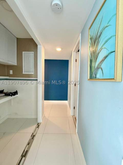 18051 Biscayne Blvd 1604, Aventura FL - photo 17 of 25