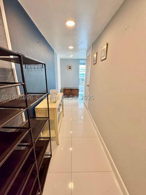 18051 Biscayne Blvd 1604, Aventura FL - photo 18 of 25