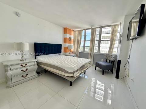 18051 Biscayne Blvd 1604, Aventura FL - photo 19 of 25